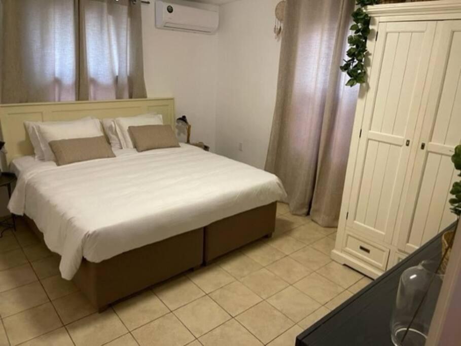 Villa Susanna 3 Bedroom 2 Bathroom House Sleeps 6Plus يلمستاد المظهر الخارجي الصورة